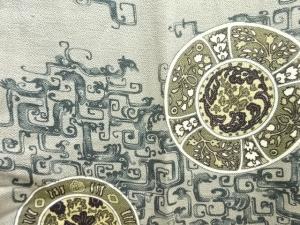 アンティーク　縮緬　華紋に抽象龍模様男物長襦袢